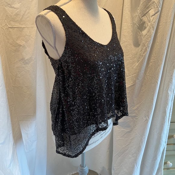 Sequin mesh tank - Picture 4 of 9